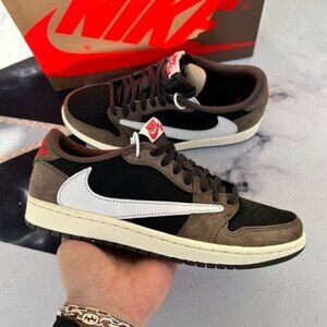 Travis Scott x Air Jordan AJ1 Low CQ4277-001